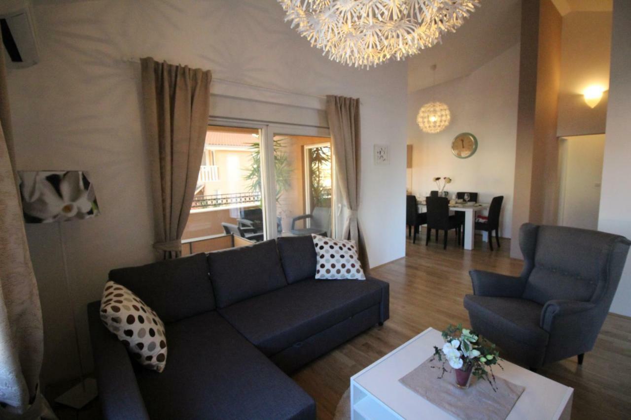 Villa Lux Haus à Trogir Extérieur photo